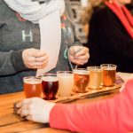 Stafettläkare och lön är en het potatis inom vården